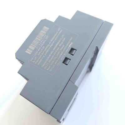 Zasilacz LED o mocy 120–135 W z regulowanym napięciem wyjściowym DC i możliwością montażu na szynie DIN