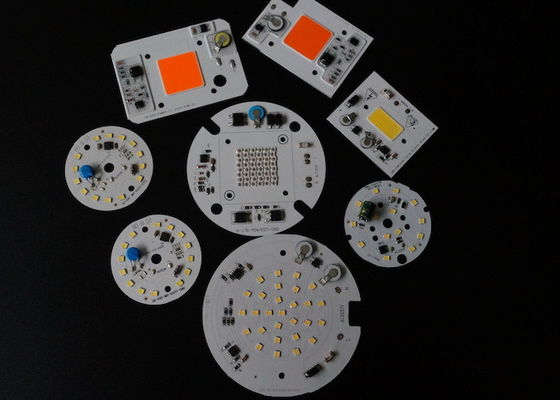 Moduł bezprzewodowy o mocy 50W COB LED z wejściem AC220V i kątem widzenia 140 stopni dla świateł do wzrostu