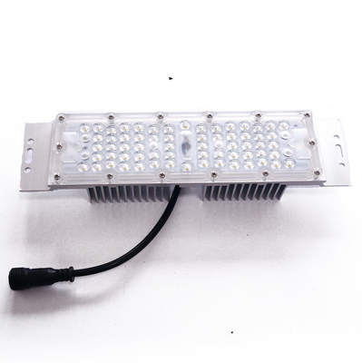 Wodoodporny moduł oświetlenia ulicznego LED 48V 50W SMD3030 z radiatorem