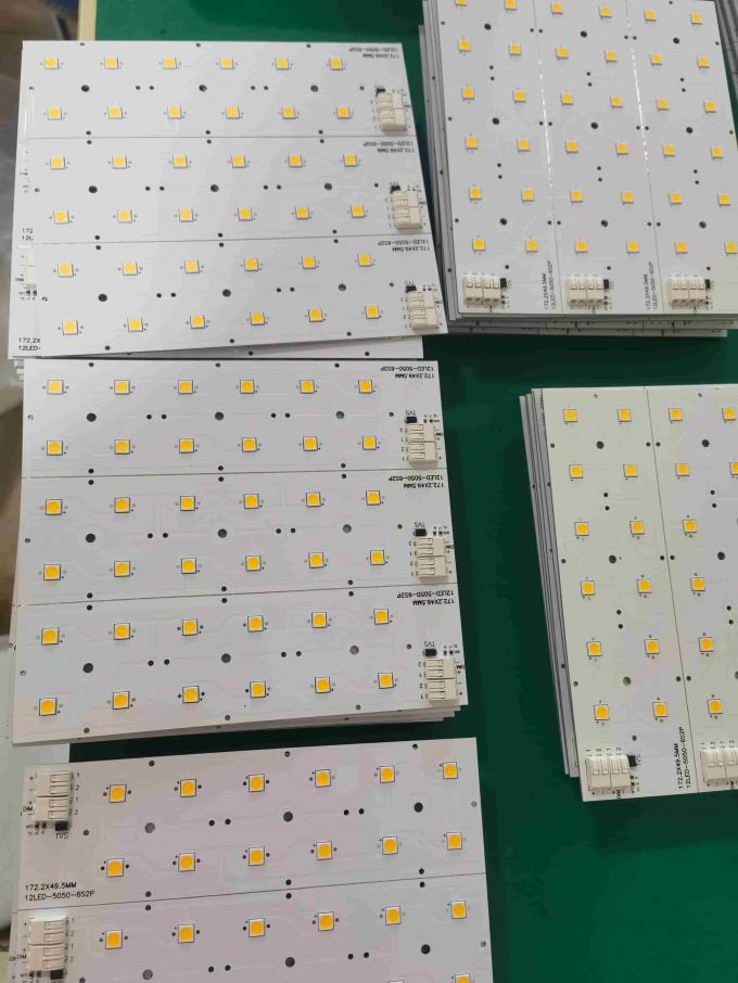 æˆ‘ä»¬åÂ‘è‘¡èÂ„ç‰™å®¢æˆ·é”€å”®çš„é…Âå¥—LEDçÂ¯æÂ¿